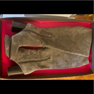 Vince Camuto gray suede boots